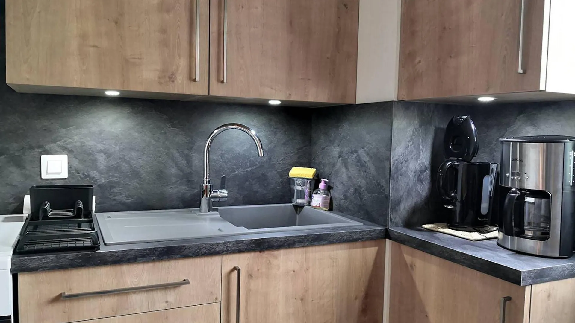 Appartement Familial Pour 6 Personnes Avec Terrasse, Parking Gratuit Et Proche Des Navettes - Fr-1-548-31 Villard-de-Lans